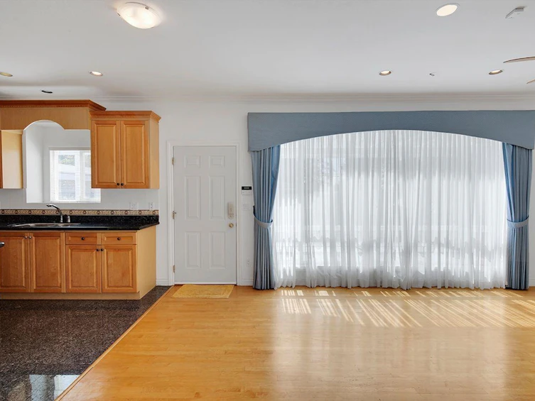 213 W 28th Street, North Vancouver, BC, V7N 2H9 - 6
