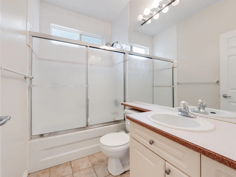 5177 Carson Street, Burnaby, BC, V5J 2Z1 - 15