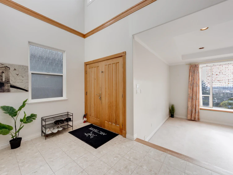5177 Carson Street, Burnaby, BC, V5J 2Z1 - 4