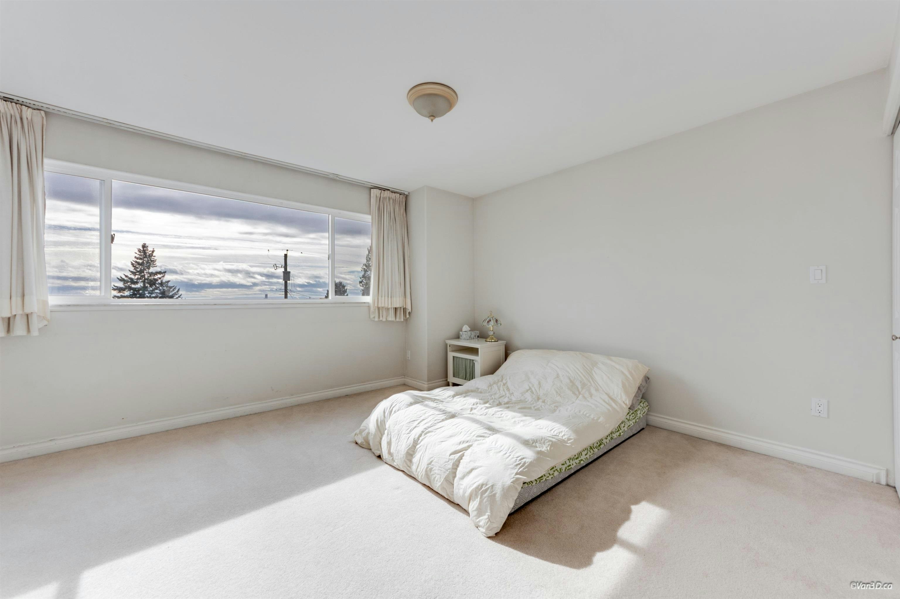 5177 Carson Street, Burnaby, BC, V5J 2Z1 - 25