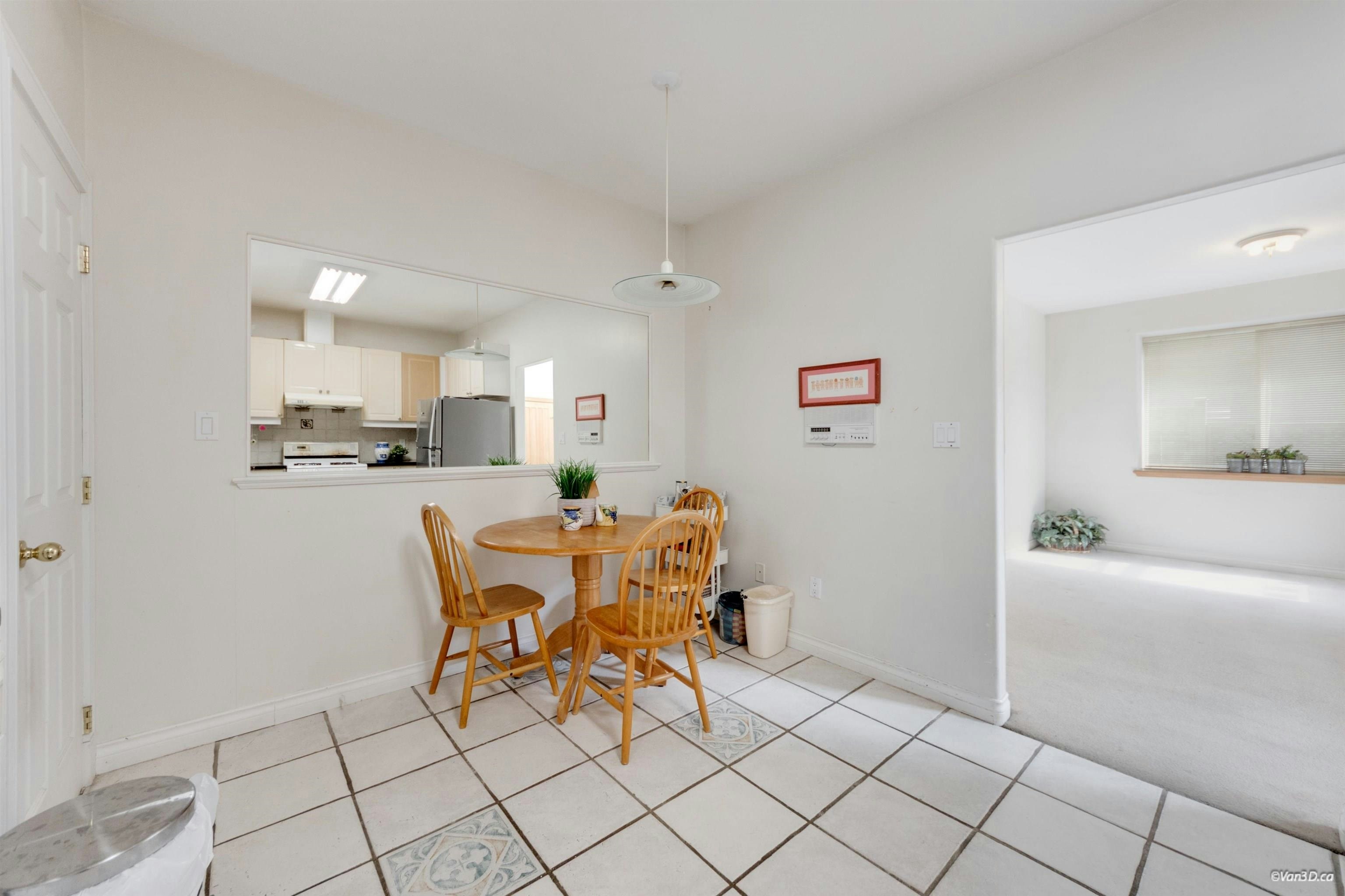 5177 Carson Street, Burnaby, BC, V5J 2Z1 - 11