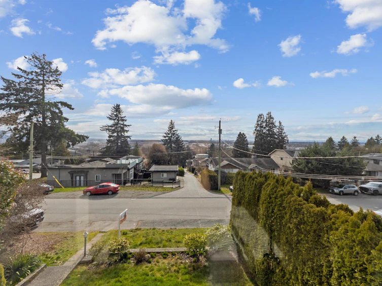 5177 Carson Street, Burnaby, BC, V5J 2Z1 - 27