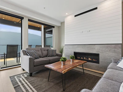 205-3175 Columbia Valley Road - 4
