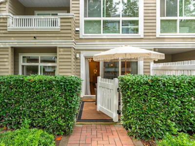 117-5900 Dover Crescent - 5