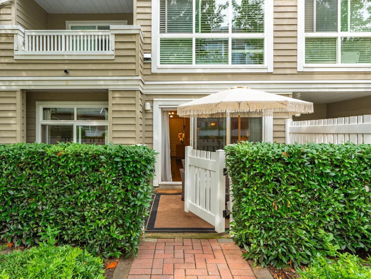 117-5900 Dover Crescent, Richmond, BC, V7C 5R4 - 5