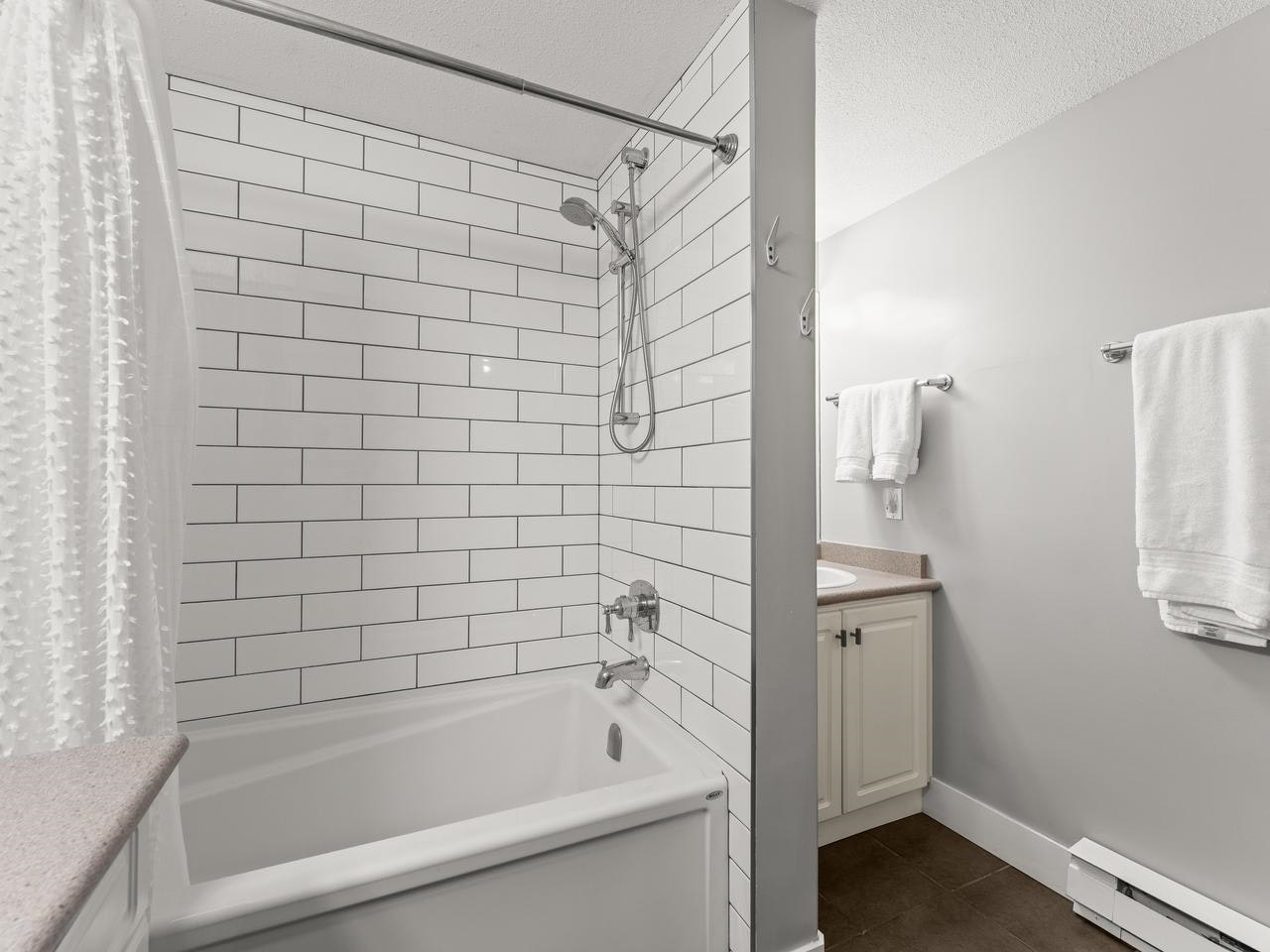 117-5900 Dover Crescent, Richmond, BC, V7C 5R4 - 25