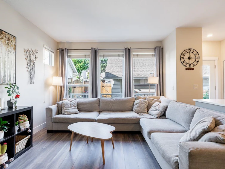 15163 61a Avenue, Surrey, BC, V3S 5J7 - 10