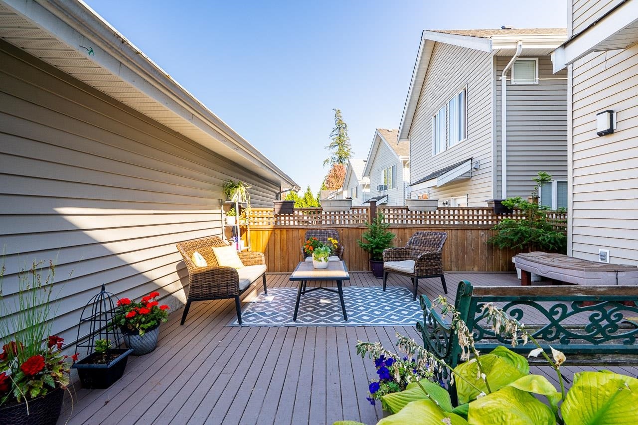15163 61a Avenue, Surrey, BC, V3S 5J7 - 31