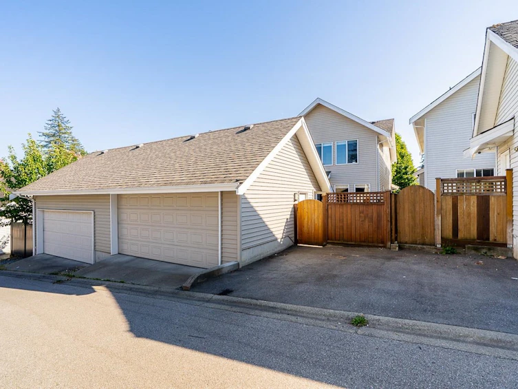 15163 61a Avenue, Surrey, BC, V3S 5J7 - 33