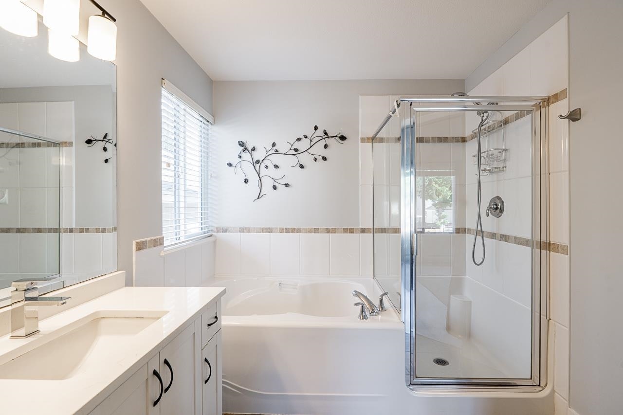 15163 61a Avenue, Surrey, BC, V3S 5J7 - 22