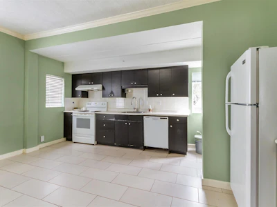 2119 E 30th Avenue - 3