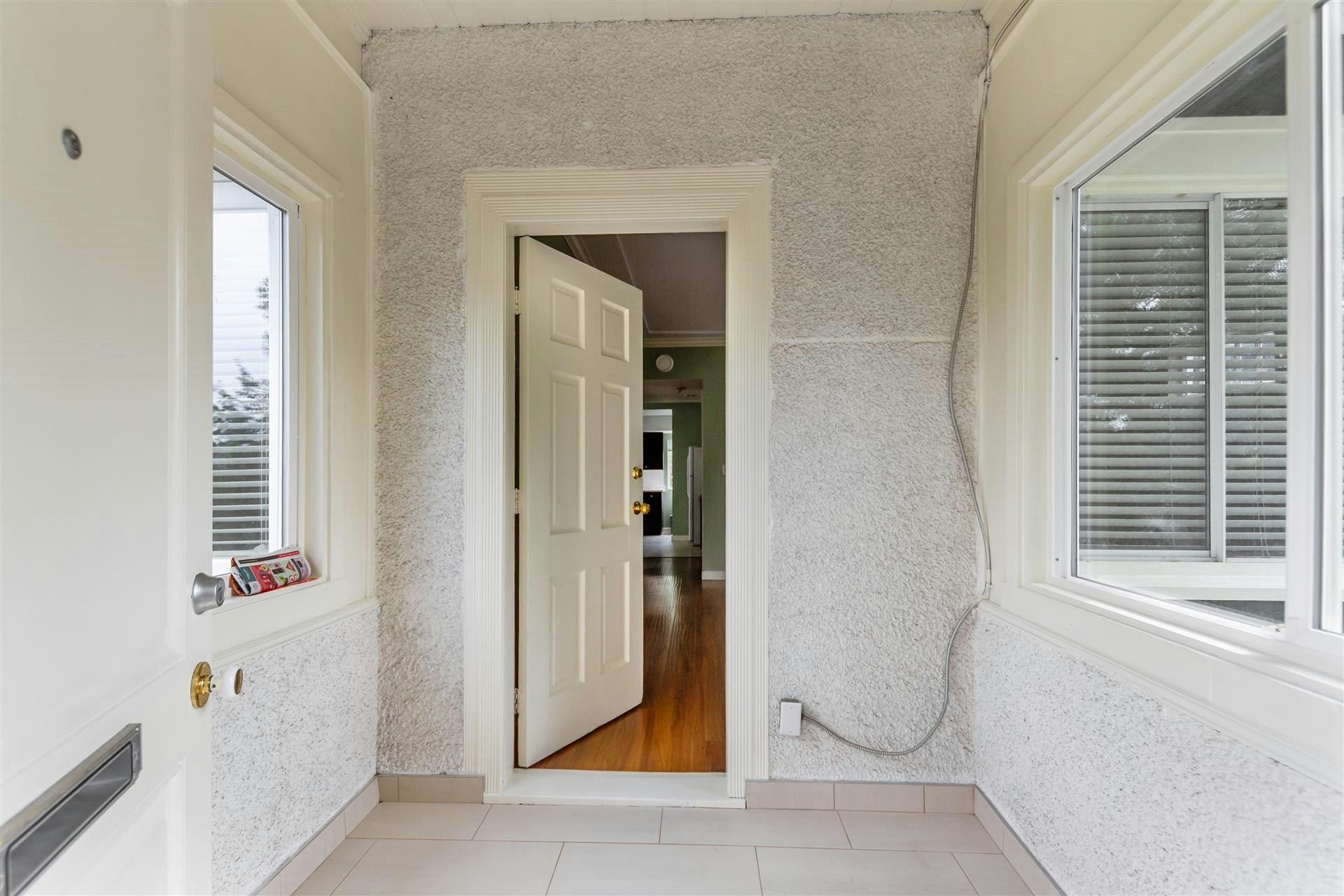 2119 E 30th Avenue, Vancouver, BC, V5N 3A5 - 16