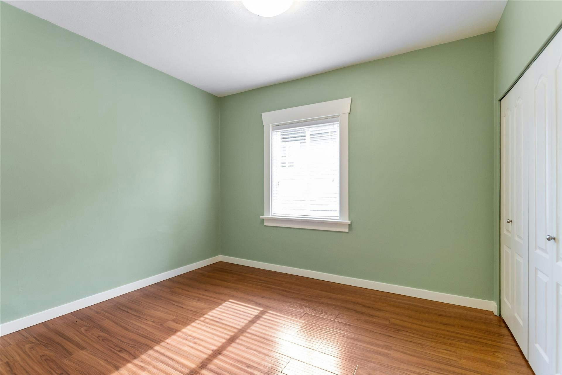 2119 E 30th Avenue, Vancouver, BC, V5N 3A5 - 8