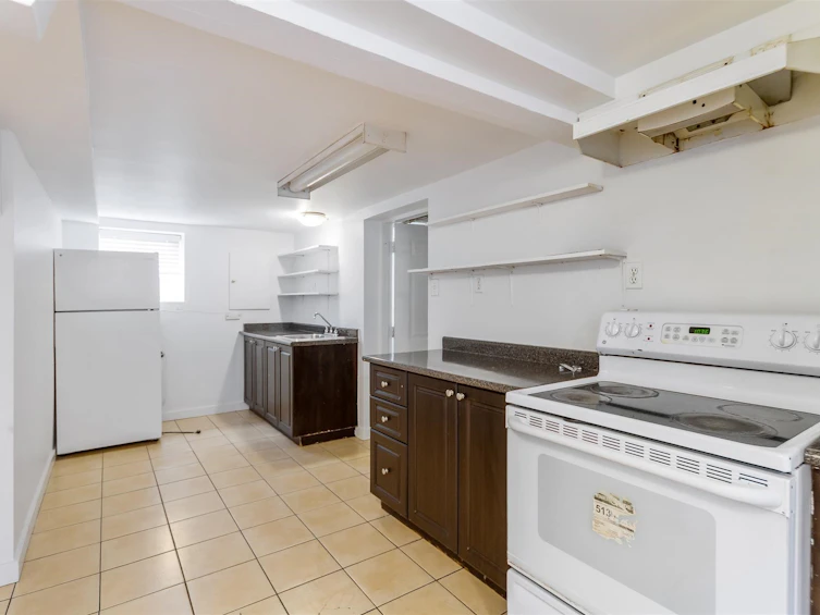 2119 E 30th Avenue, Vancouver, BC, V5N 3A5 - 12