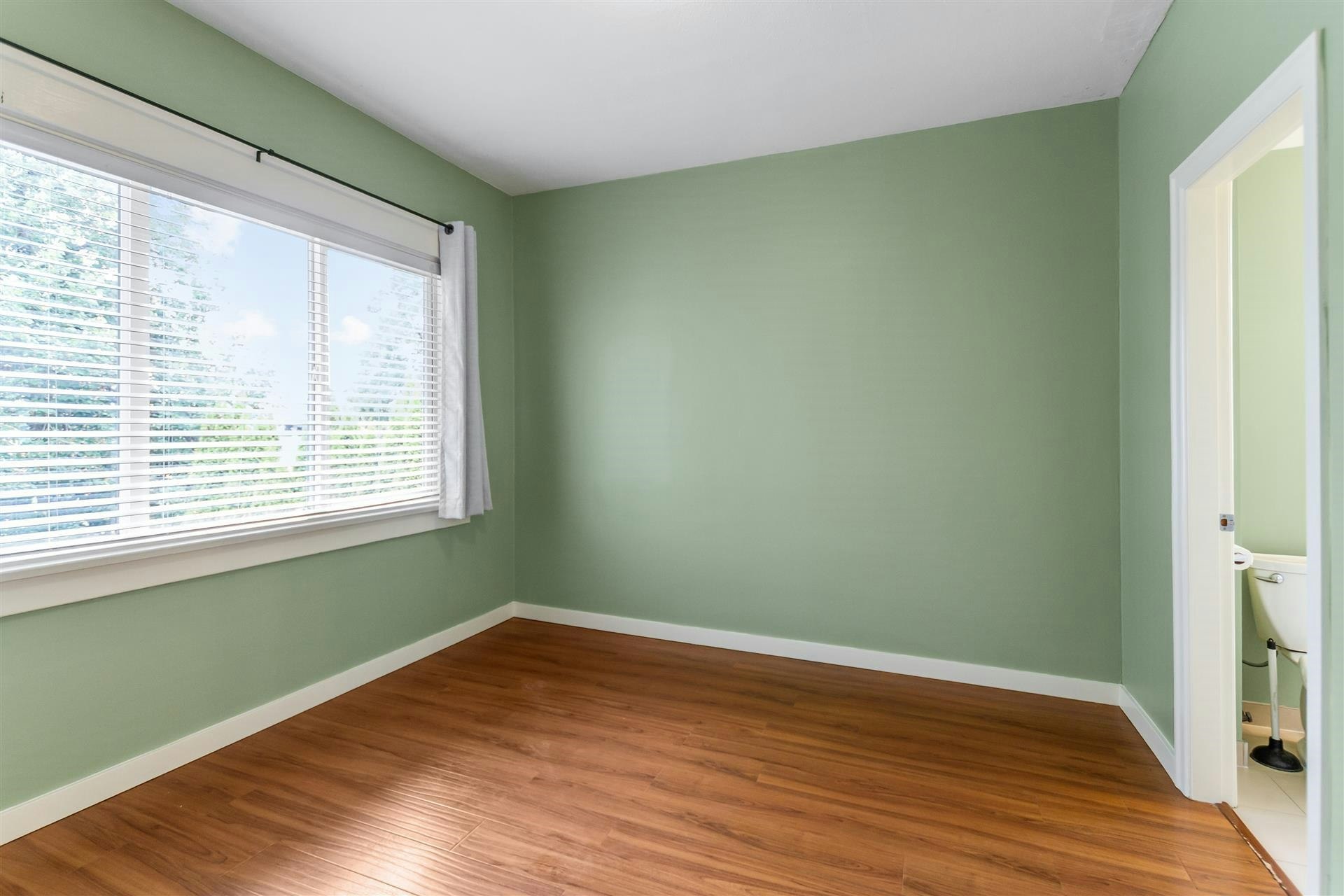 2119 E 30th Avenue, Vancouver, BC, V5N 3A5 - 6