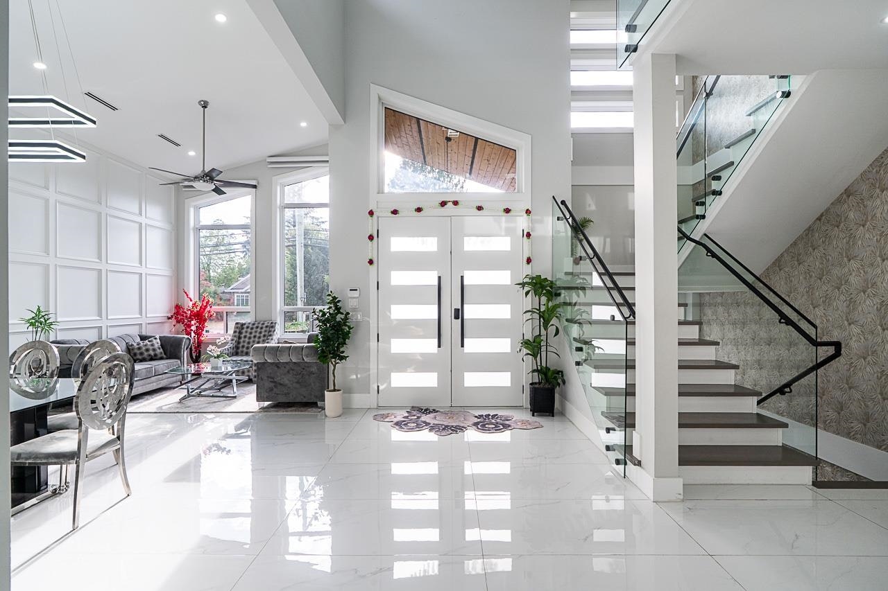 9342 156 Street - 3
