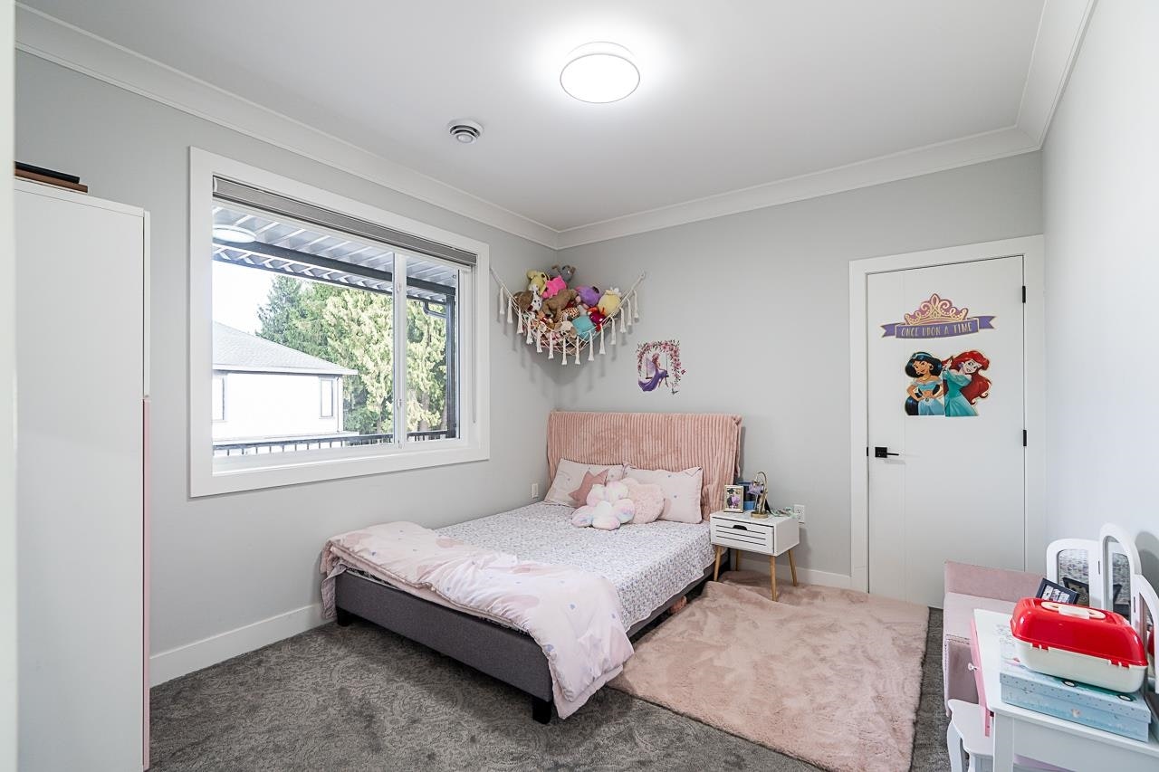 9342 156 Street, Surrey, BC, V3R 4L2 - 26