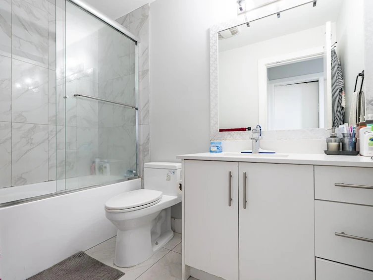9342 156 Street, Surrey, BC, V3R 4L2 - 37