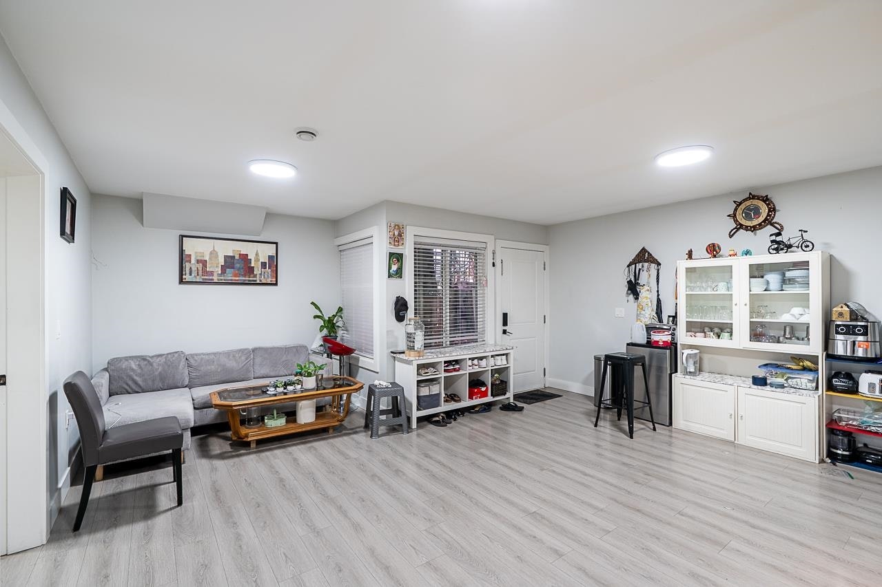 9342 156 Street, Surrey, BC, V3R 4L2 - 36