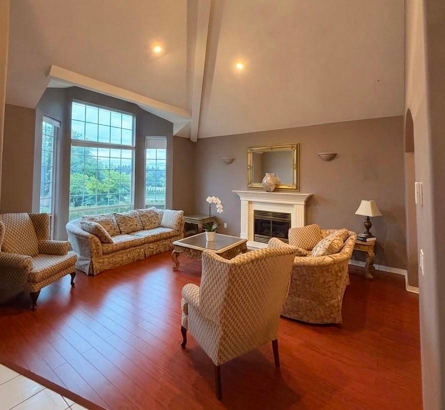14415 81a Avenue, Surrey, BC, V3S 8J2