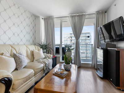 3908-13696 100 Avenue - 2