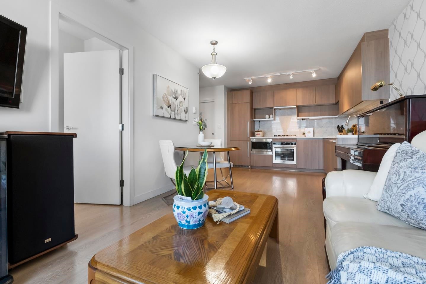 3908-13696 100 Avenue - 5