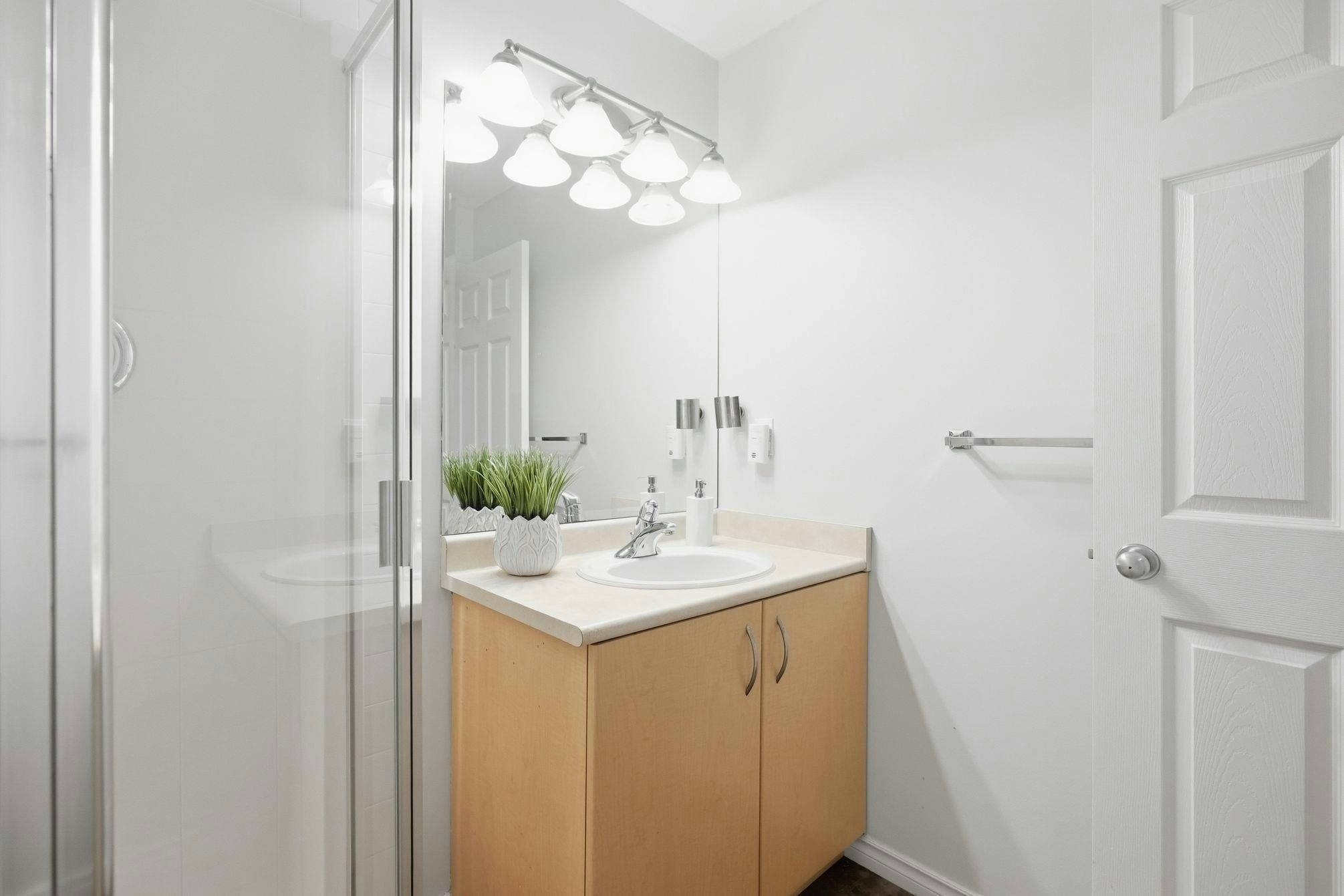 38-14959 58 Avenue, Surrey, BC, V3S 9Y9 - 24
