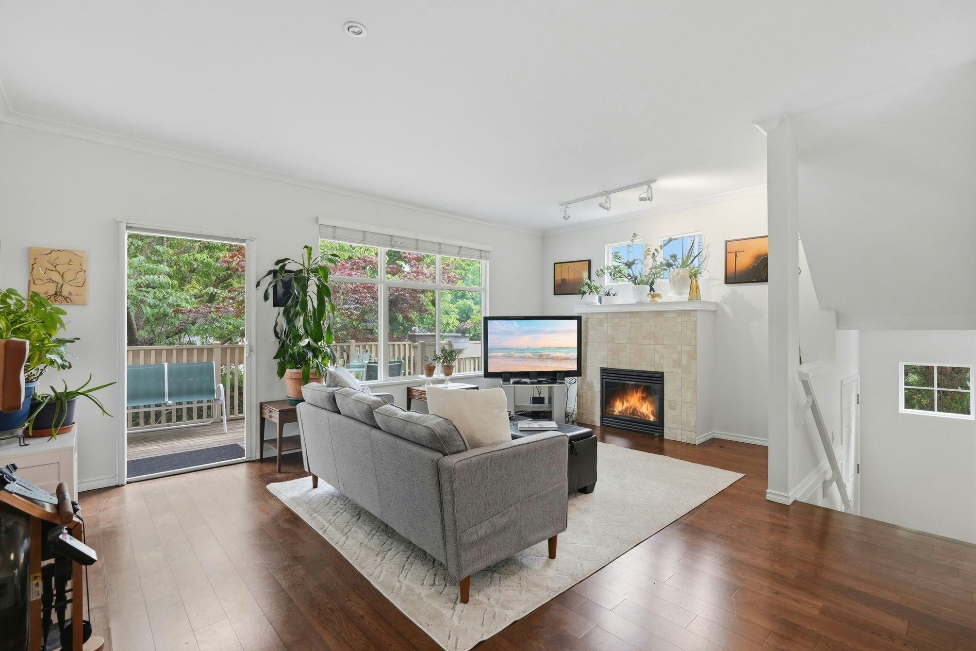 38-14959 58 Avenue - 3