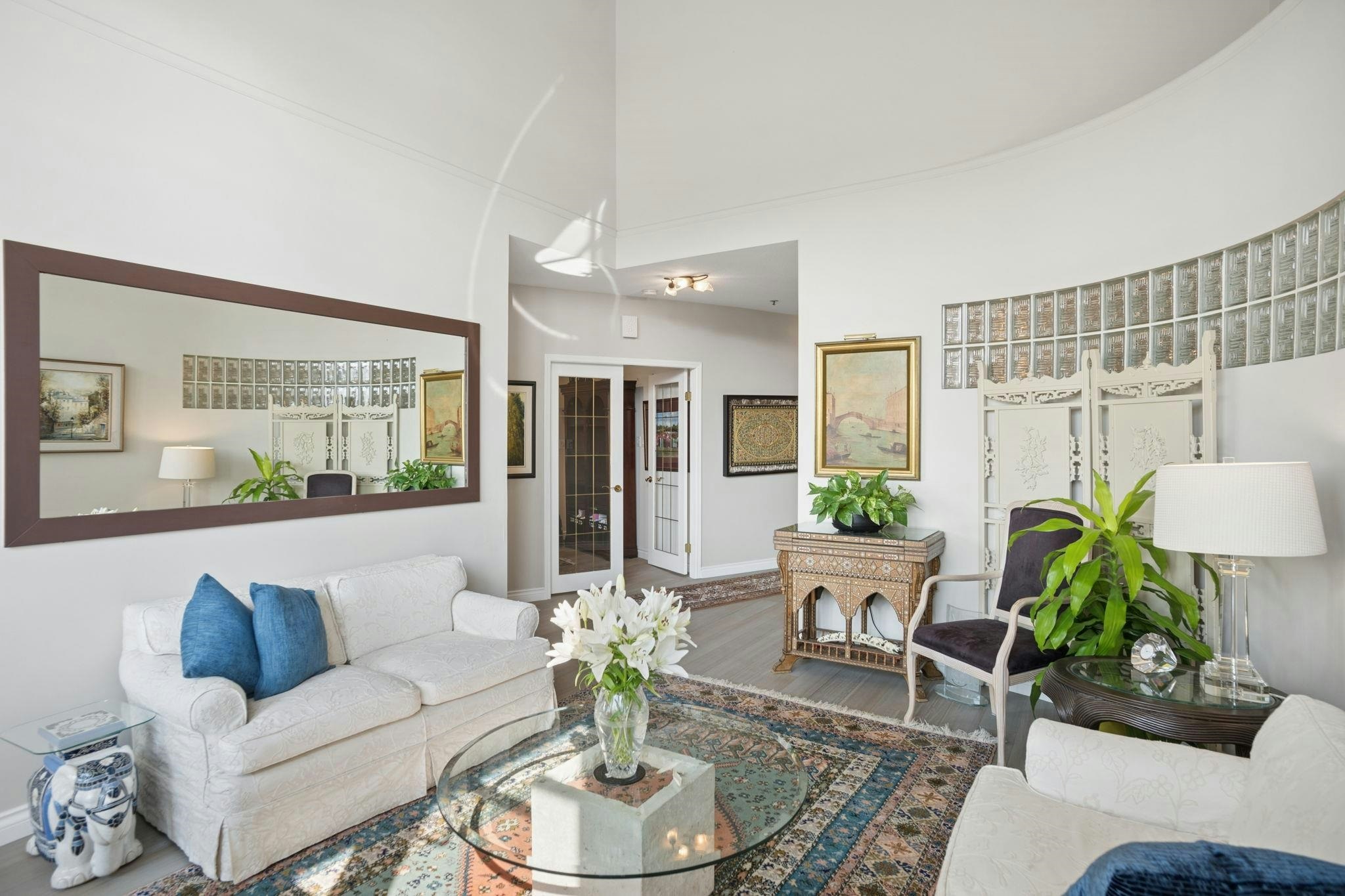401-2 Renaissance Square - 5