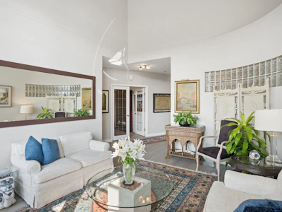 401-2 Renaissance Square - 5