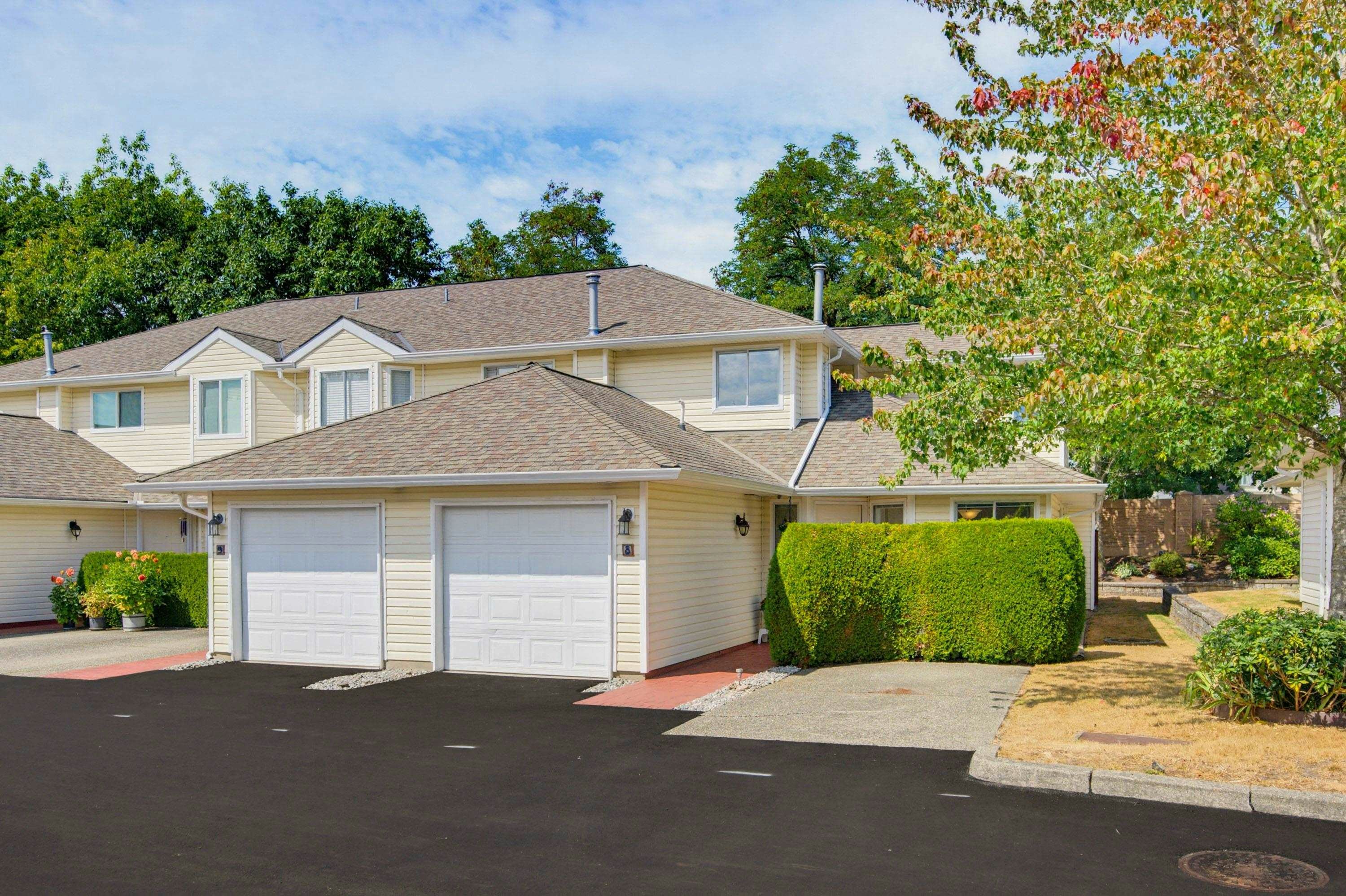8-21928 48 Avenue, Langley, BC, V3A 8H1