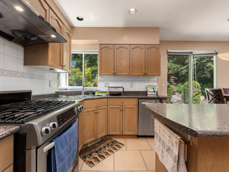 94 Linden Court, Port Moody, BC, V3H 5C1 - 14