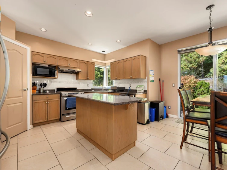 94 Linden Court, Port Moody, BC, V3H 5C1 - 7