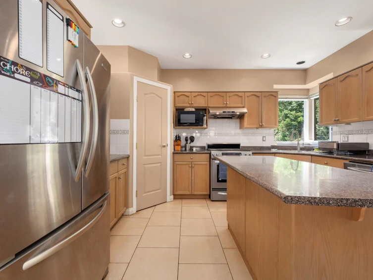 94 Linden Court, Port Moody, BC, V3H 5C1 - 6