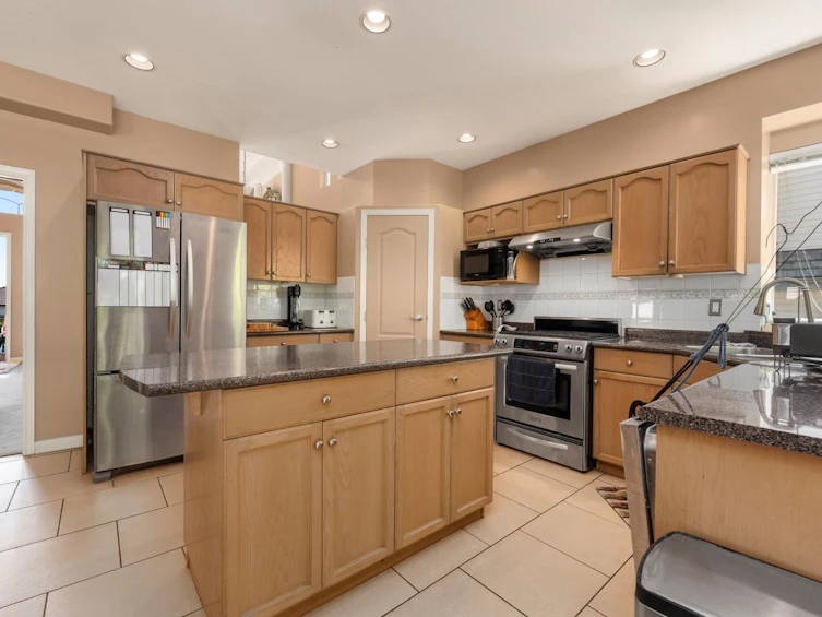 94 Linden Court, Port Moody, BC, V3H 5C1 - 13