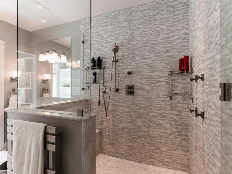 930 Selkirk Crescent, Coquitlam, BC, V3J 6E5 - 23