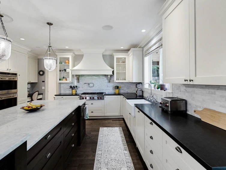 930 Selkirk Crescent, Coquitlam, BC, V3J 6E5 - 7