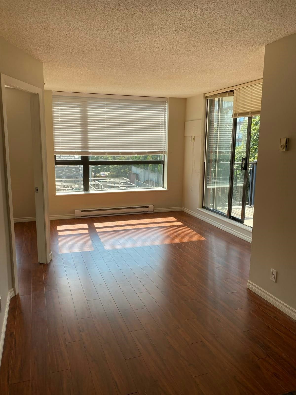 301-833 Agnes Street, New Westminster, BC, V3M 0B1