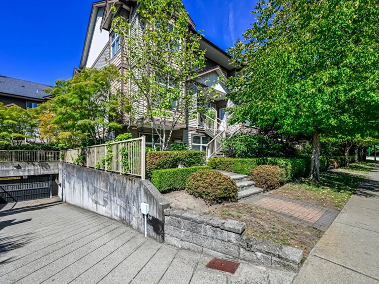 115-5155 Watling Street, Burnaby, BC, V5J 1W8 - 32