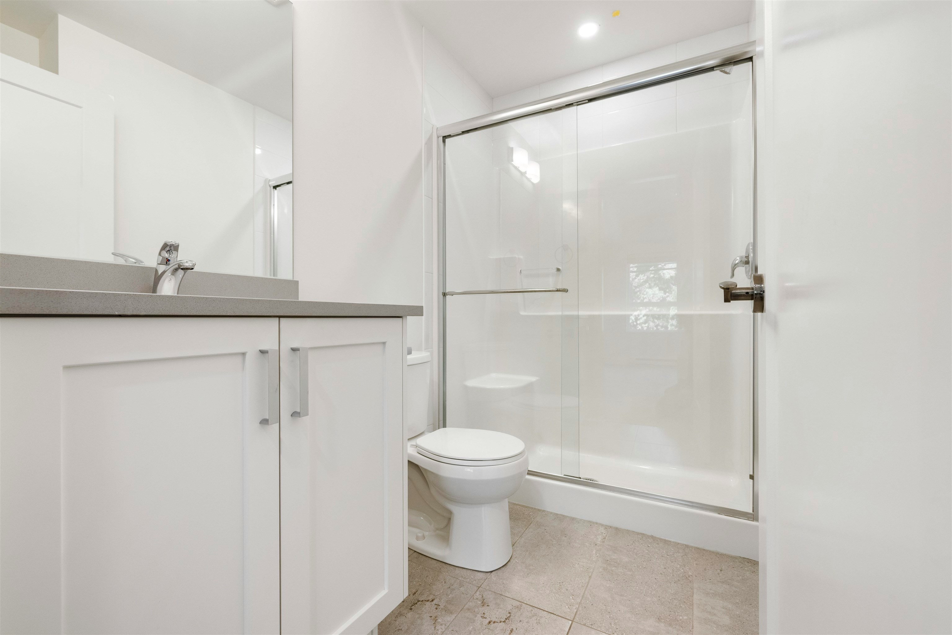 204-33568 George Ferguson Way, Abbotsford, BC, V2S 0M3 - 30
