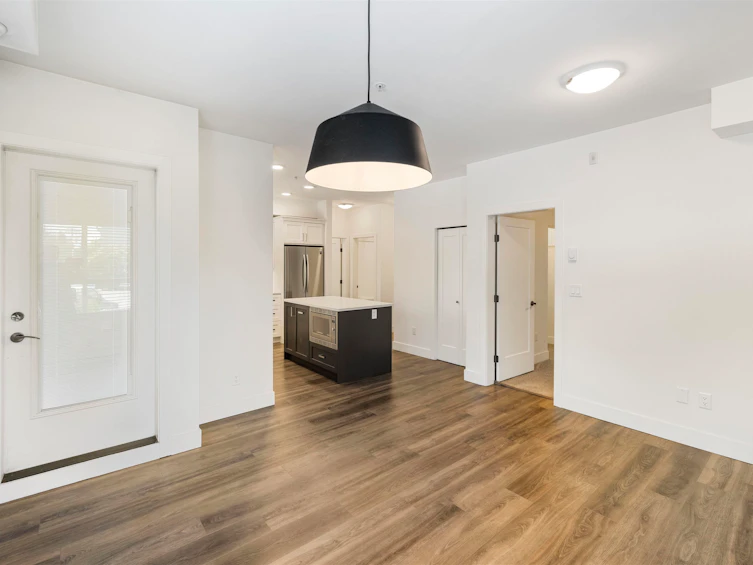 204-33568 George Ferguson Way, Abbotsford, BC, V2S 0M3 - 17