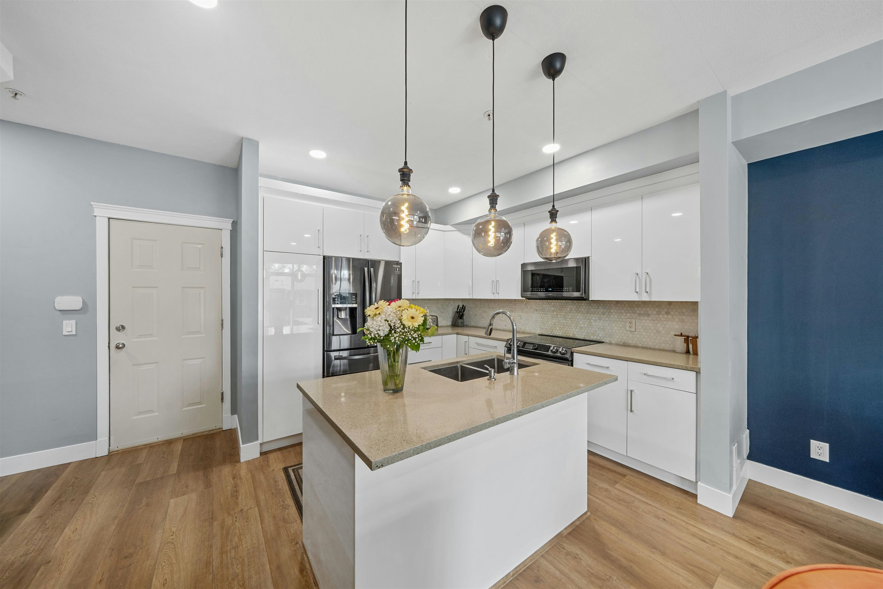 2-11282 Cottonwood Drive, Maple Ridge, BC, V2X 8W8 - 11