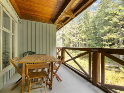 310G2-4653 Blackcomb Way - 5