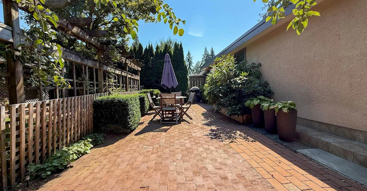 Withheld Withheld, North Vancouver, BC, V7P 2J7 - 30