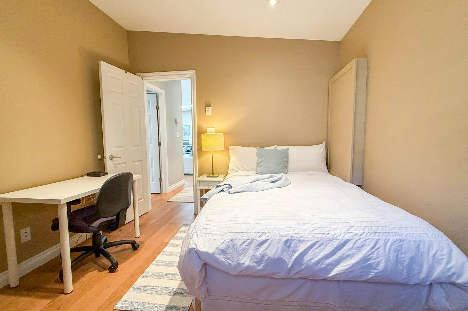 Withheld Withheld, North Vancouver, BC, V7P 2J7 - 19