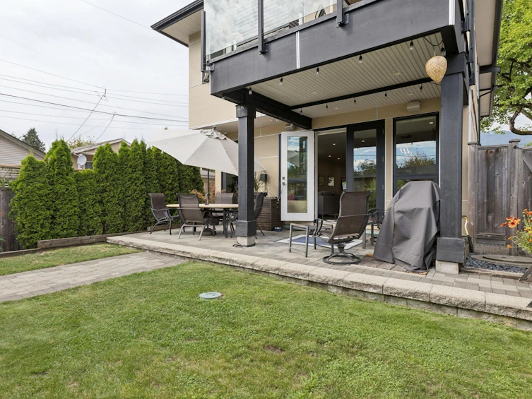 351 W 21st Street, North Vancouver, BC, V7M 1Z6 - 35