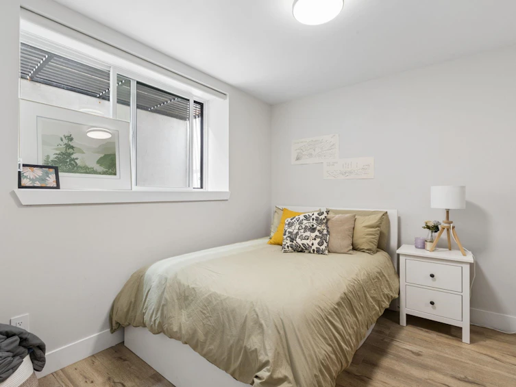 351 W 21st Street, North Vancouver, BC, V7M 1Z6 - 33