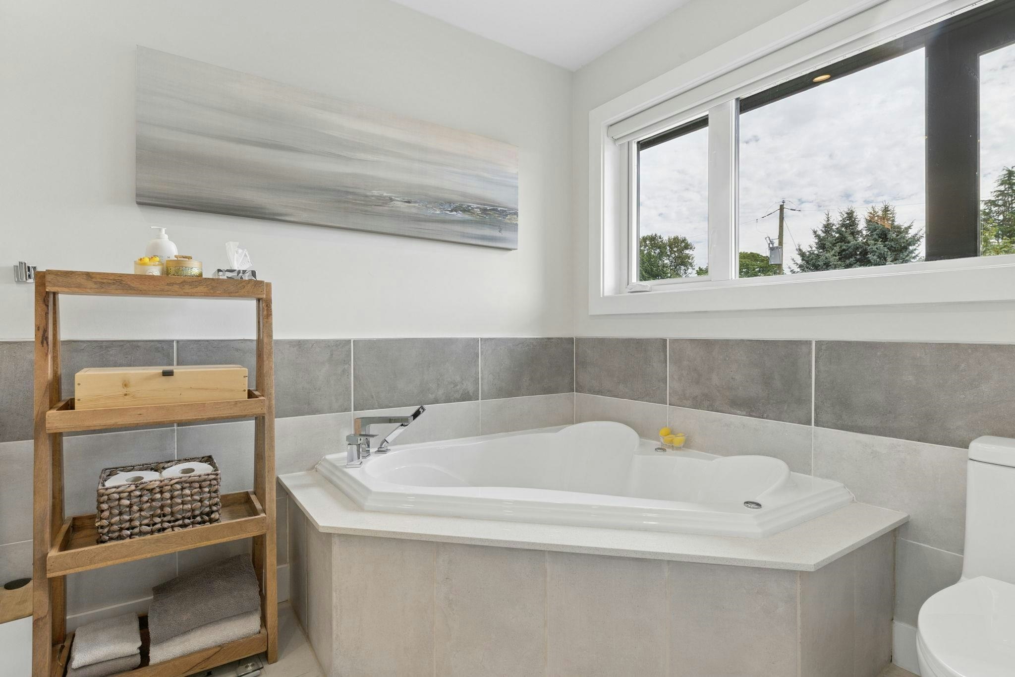 351 W 21st Street, North Vancouver, BC, V7M 1Z6 - 19