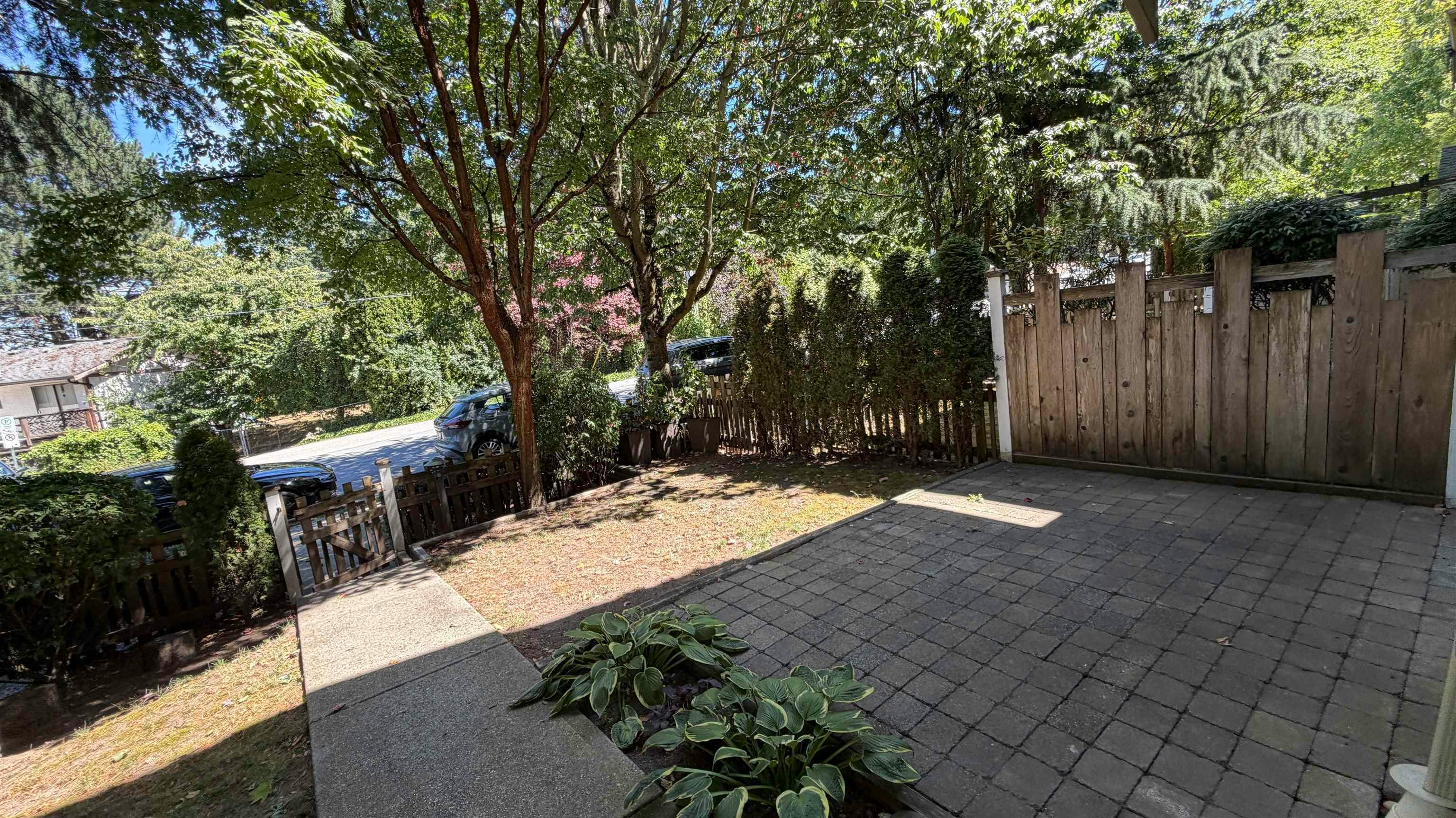 6-2733 Parkway Drive, Surrey, BC, V4P 3P7 - 2
