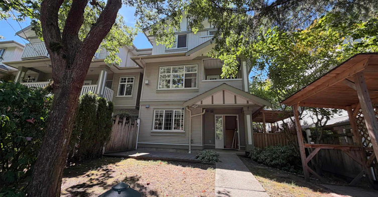 6-2733 Parkway Drive, Surrey, BC, V4P 3P7